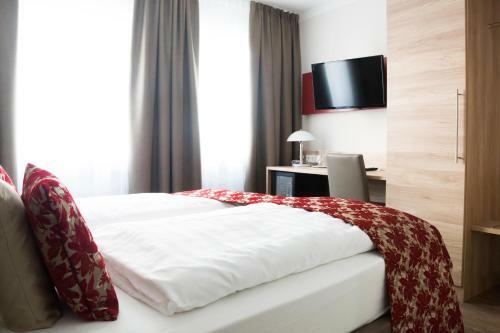 Hotel L�hr