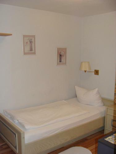 Hotel L�hr