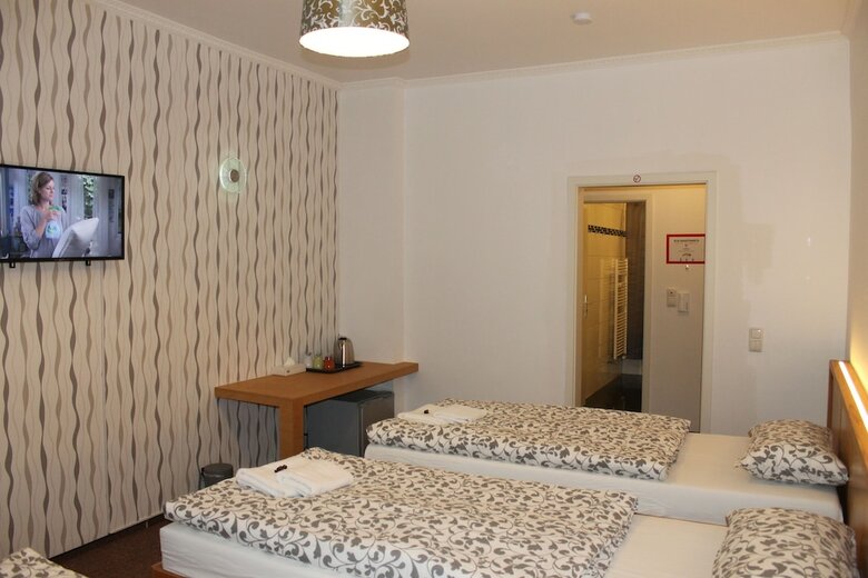 Kln Apartments