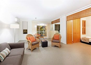 Quality Hotel Airport International