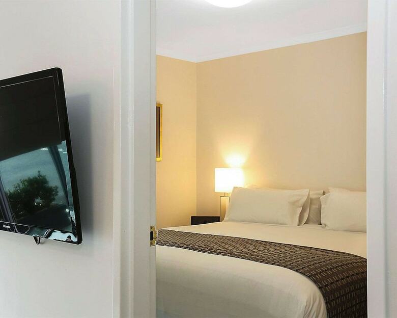 Hotel Quality Inn & Suites The Menzies
