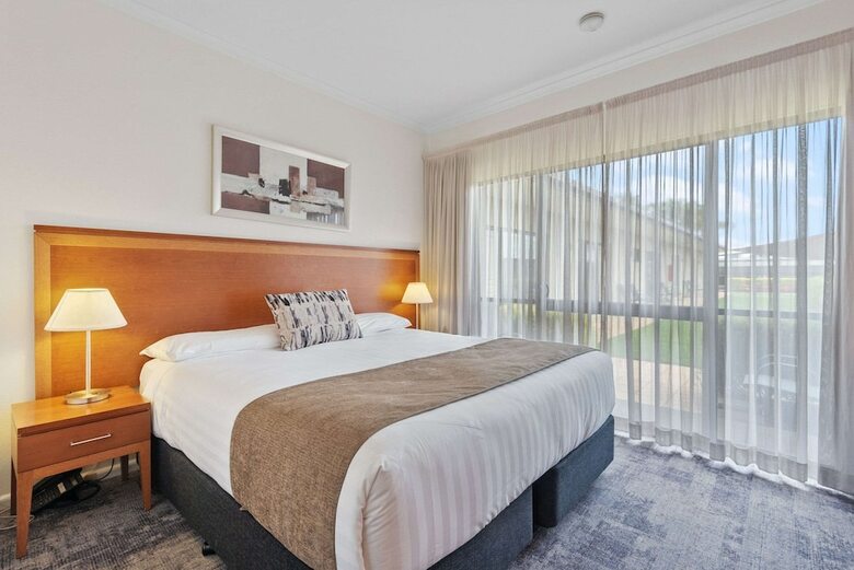 Hotel Comfort Inn Deakin Palms