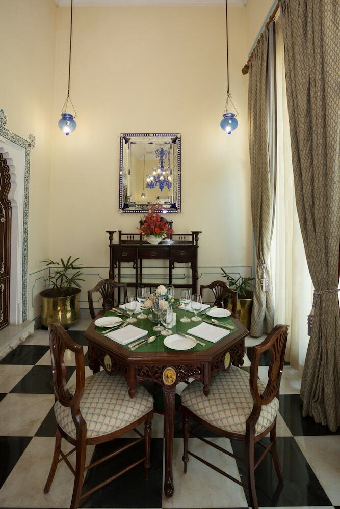 Hotel Shiv Niwas Palace