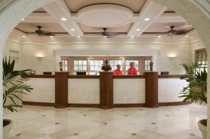 Hotel The Crane Resort
