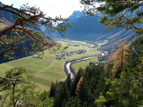 Hostal Alpengasthof K�fels