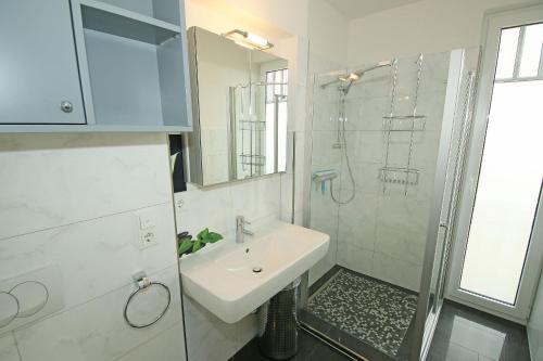 Apartamento Villa Lena - Fewo 04 Mit Terrasse