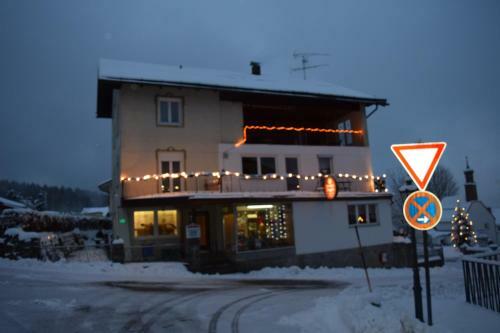 Hostal Pension Caf� Papke