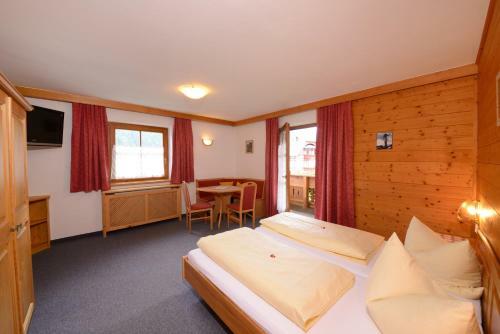 Hostal G�stehaus Rettenbacher