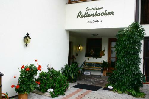 Hostal G�stehaus Rettenbacher