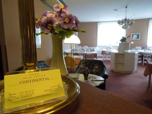 Bed & Breakfast Continental Hotel-pension