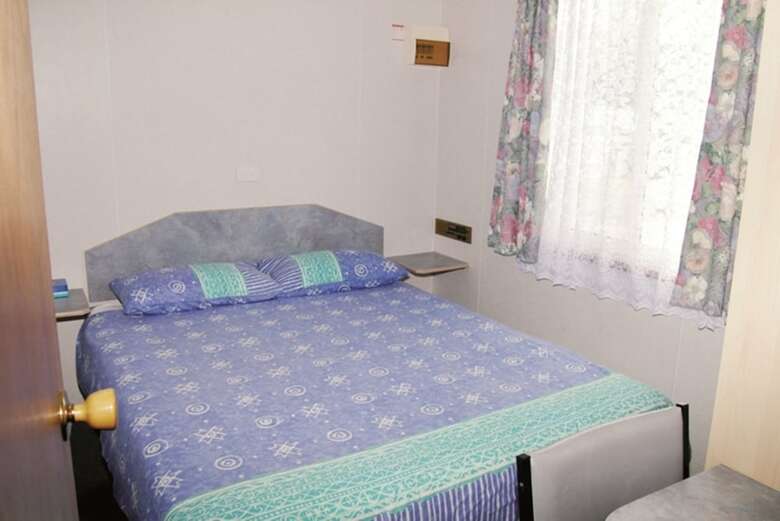 Smugglers Cove Holiday Village