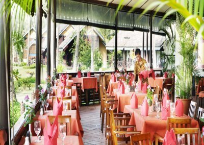Hotel Nirwana Beach Club