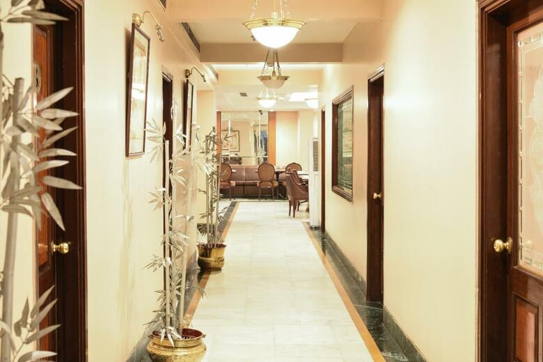 Hotel Quality Inn Residency