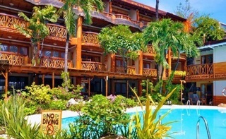 Red Coconut Beach Hotel