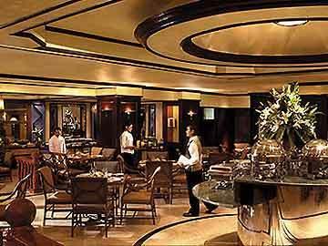 Traders Hotel Manila