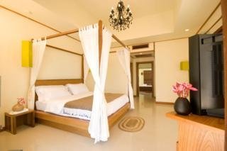 Hotel Nantra De Deluxe