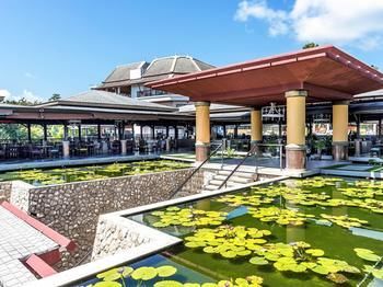 Hotel Kandaburi Resort & Spa