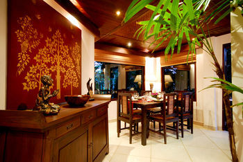 Hotel Rocky's Boutique Resort