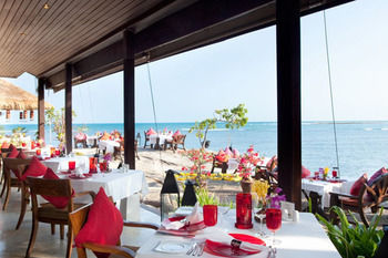 Hotel Rocky's Boutique Resort