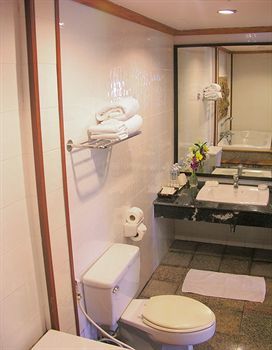 Hotel White House Beach Resort & Spa
