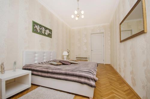 Molnar Apartments Kupaly 11