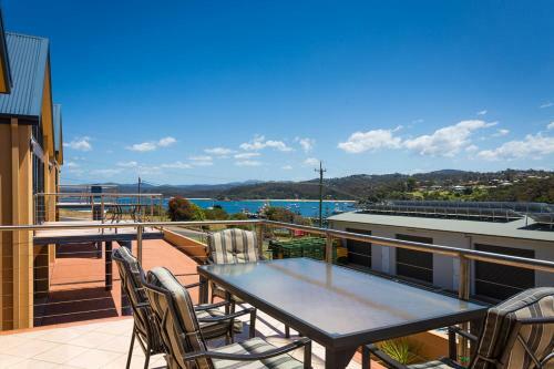 Snug Cove Villas