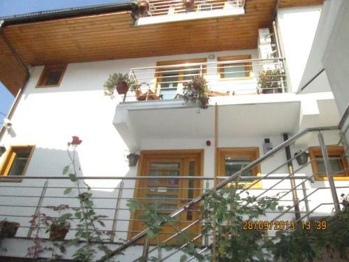 Hostal Villa UNA