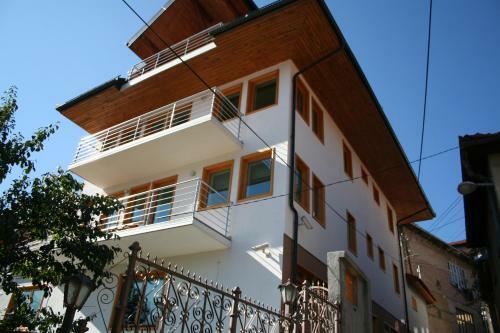 Hostal Villa UNA