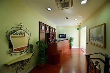 City Hotel Tirana