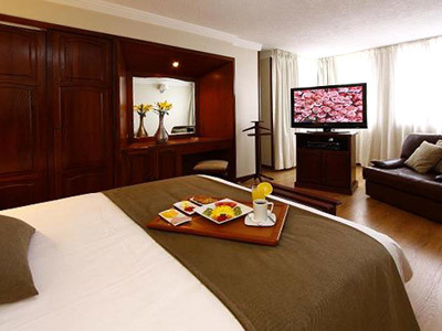 Reina Isabel Hotel
