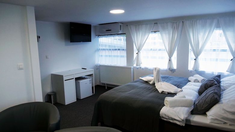 Hotel Botel Gracia