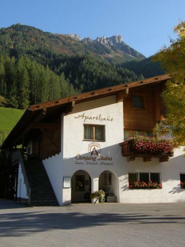 Aparthaus Camping Stubai