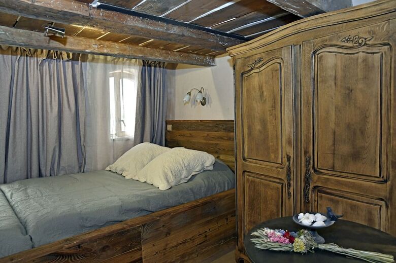 Bed & Breakfast Un Mas En Ville
