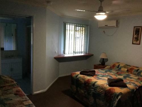 Redcliffe Holiday Let