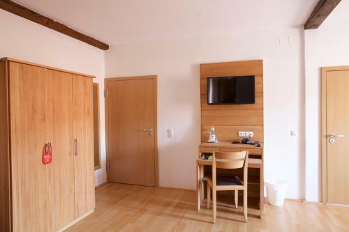 Hotel & Cafe�ritter Von B�hl