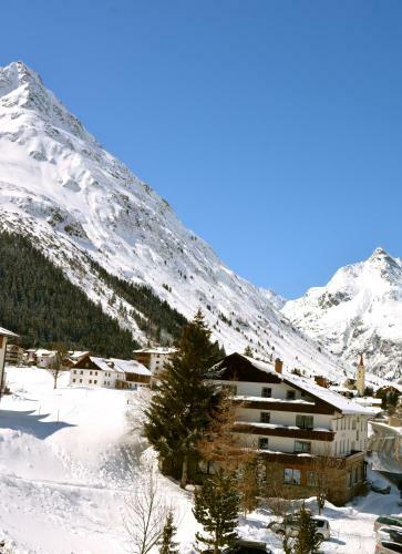 Clubdorf Hotel Alpenrose