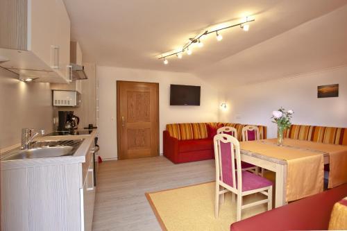 Hostal Pension Alpina Neustift