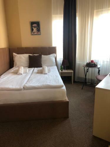 Hostal Downtown Plovdiv Family Hotel