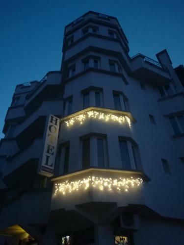 Hostal Downtown Plovdiv Family Hotel