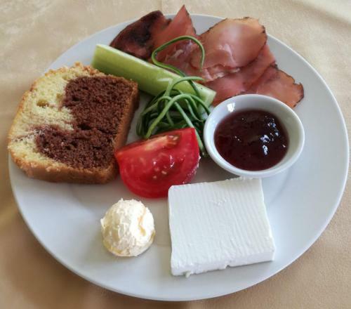 Hotel Continental - Half Board