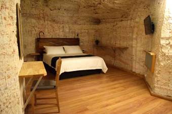 Dug Out B&B