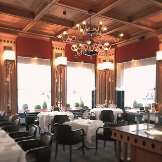 Elite Art Deco Swiss Q Hotel