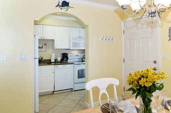 Hotel Barefoot Beach Resort
