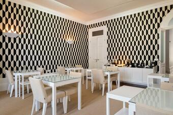 Bed & Breakfast Charming House Cedofeita