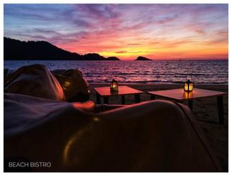 Hotel Peninsula Beach Resort