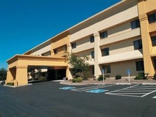 Hotel La Quinta Inn & Suites Harrisburg Airport/hershey