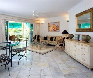 Hotel On The Beach Holiday Apartments