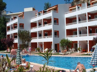 Galdana Gardens Apartments