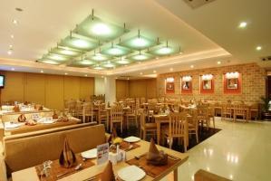 Hotel Cambay Sapphire