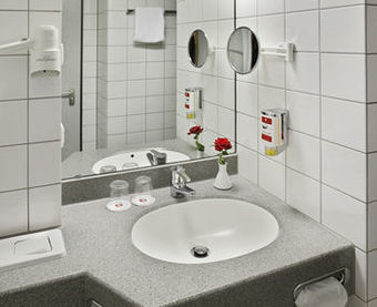 Ramada Hotel H�rth-k�ln